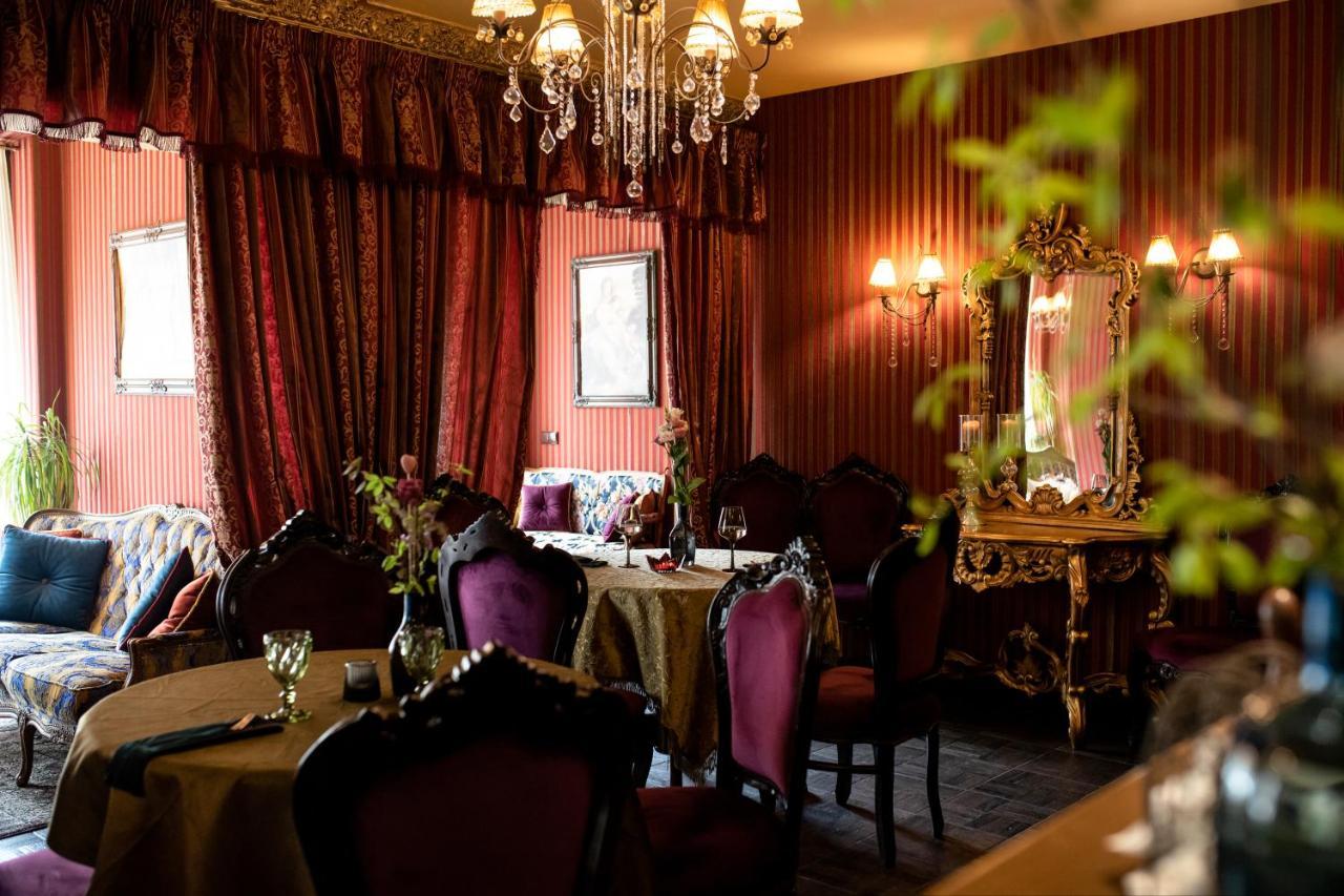 Sofijos Rezidencija Hotel เบิร์ชโตนัส ภายนอก รูปภาพ